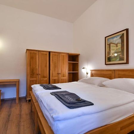 Zamek Racice Otel Dış mekan fotoğraf