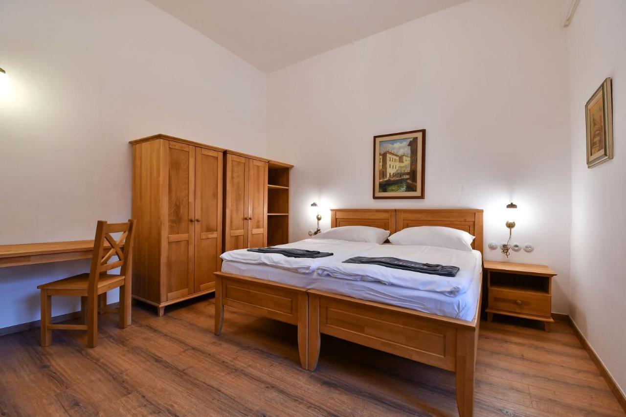 Zamek Racice Otel Dış mekan fotoğraf
