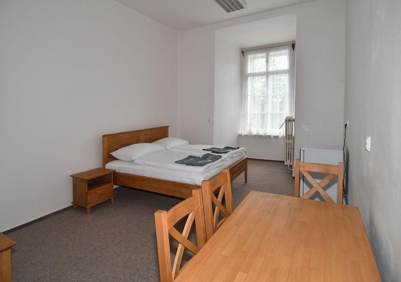Zamek Racice Otel Dış mekan fotoğraf